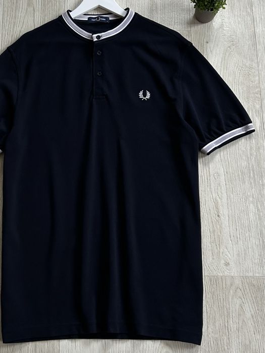 Fred Perry Polo Logo Tee Shirts Поло оригінал велике большое оригинал опт чёрное