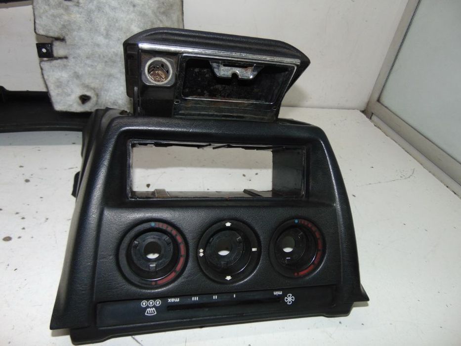 Mercedes 190/w201 consolas