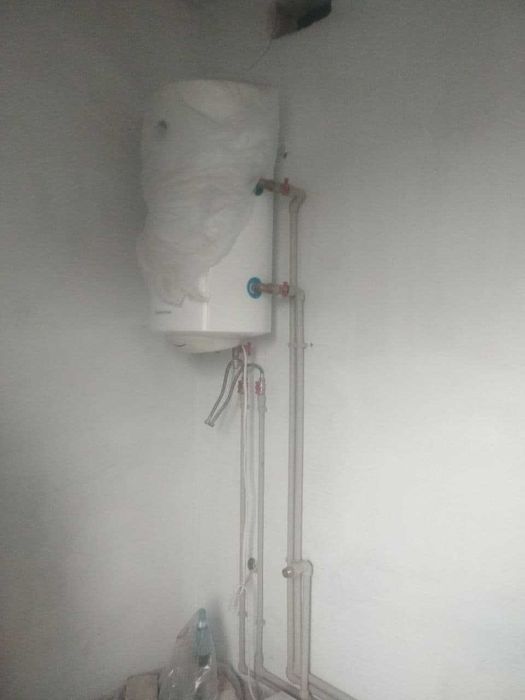 Продається двоповерховий житловий будинок