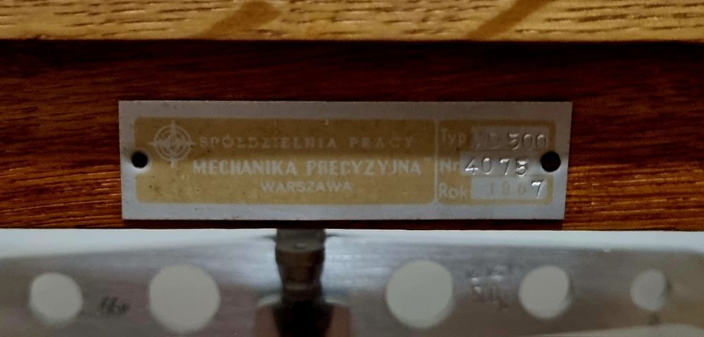 Zabytkowa waga jubilerska/aptekarska + odważniki