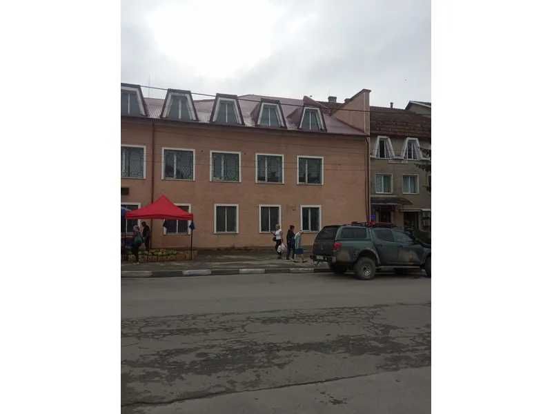 Нежитлова будівля (504,5 кв.м) - м. Тлумач Івано-Франківська обл.