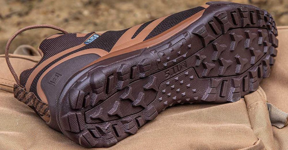 р.40,44 - Черевики вологостійкі 5.11 Tactical A/T Mid WP