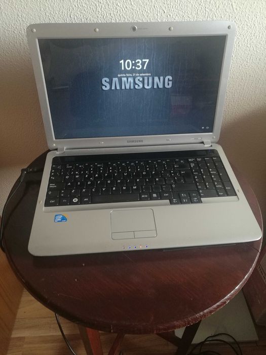 Portátil Samsung Modelo R530