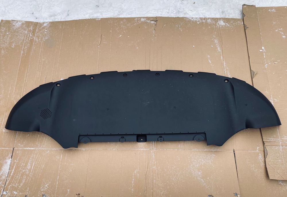 Решетка переднего бампера Tesla Model Y 3