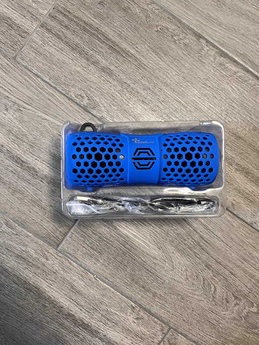 Колонка Weekender B30 blue