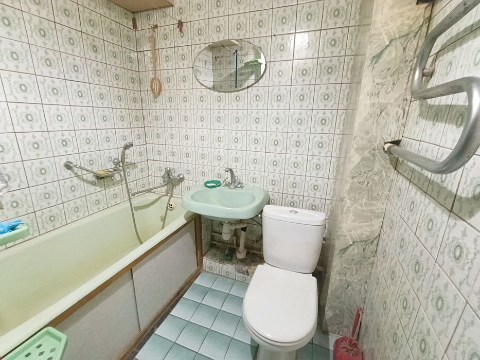 Шекспира д.8,метро Бот. Сад,2комнатная кв