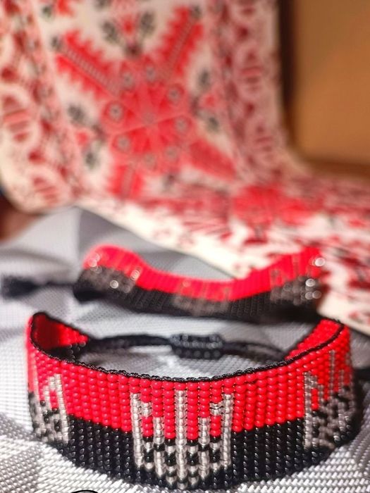 Браслеты из бисера