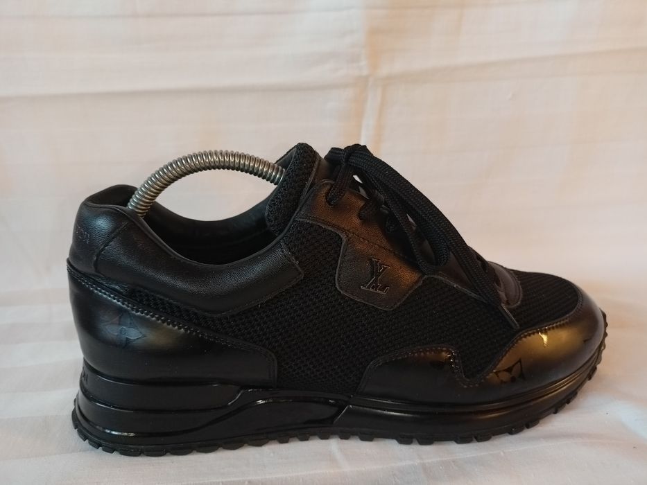 Louis Vuitton roz. 42 - dł. wkładki  27,5 cm - skóra- super stan