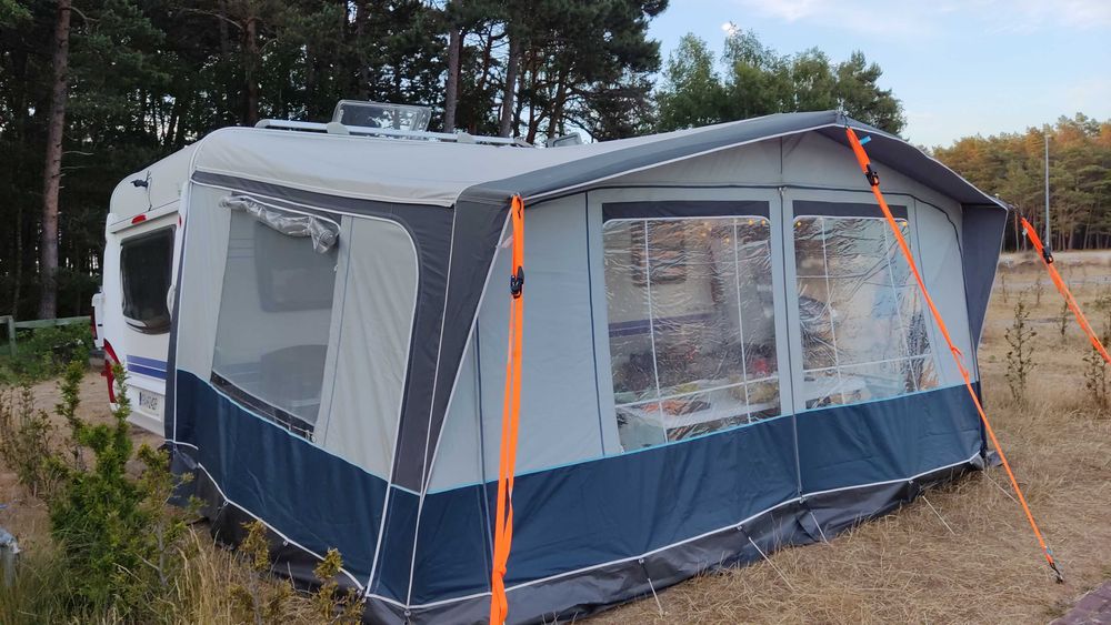 Przyczepa Kempingowa Hobby 460  2006r. przedsionek markiza mover solar