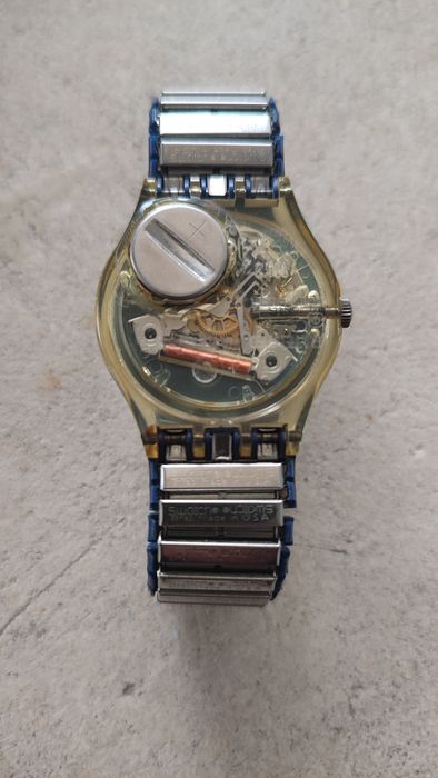 Relógio Swatch "Matrioska"