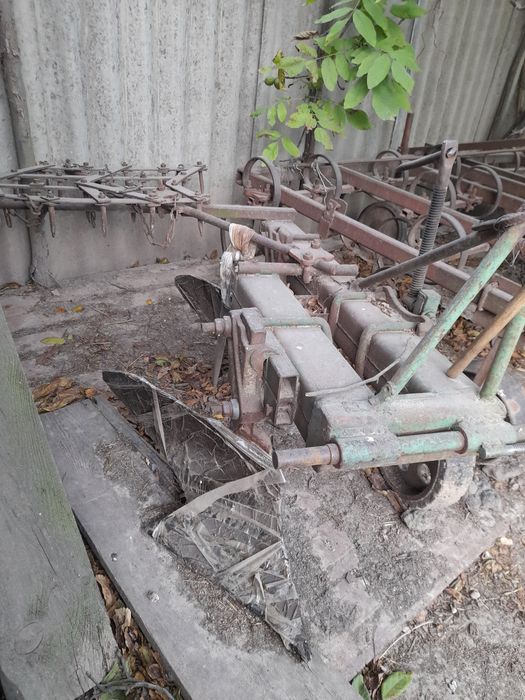 Плуг до трактора