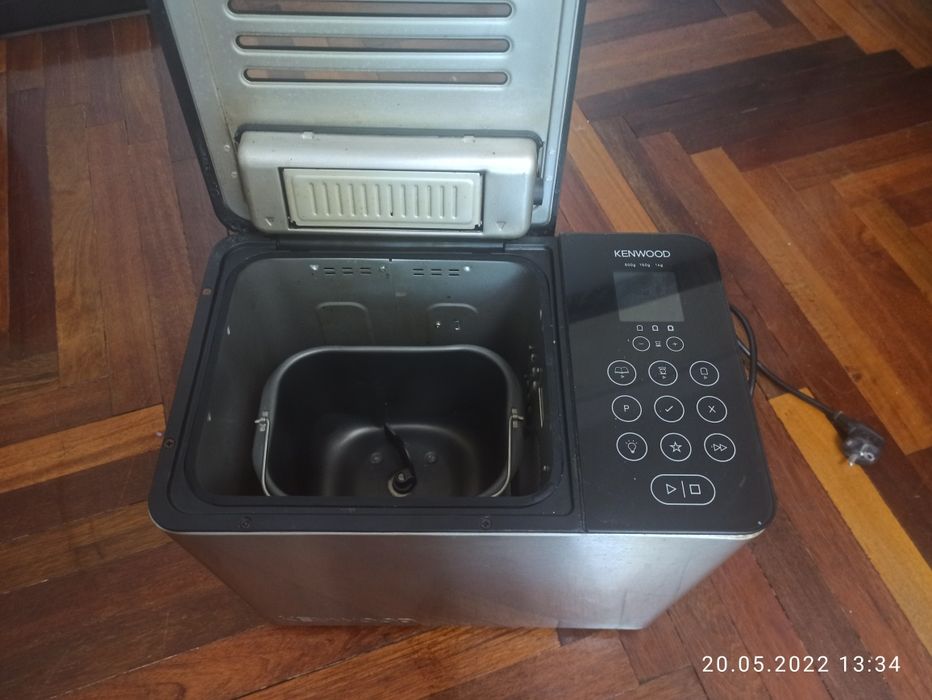 Хлебопечка Kenwood bm450
