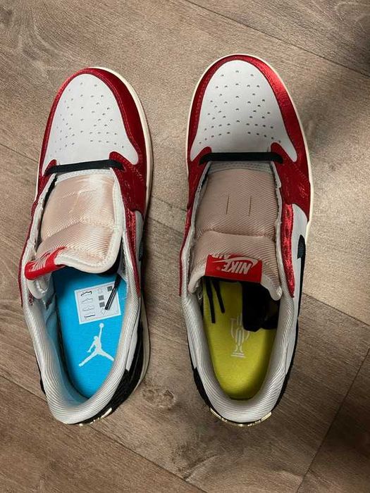 Jordan 1 Retro Low OG Trophy Room Rookie Card Away R.44
