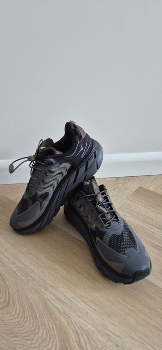 Кросівки модель Hoka  Satisfy Clifton LS