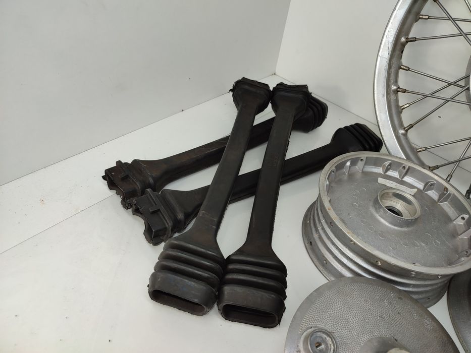 Fabrycznie nowe części DDR MZ ETZ 125 150