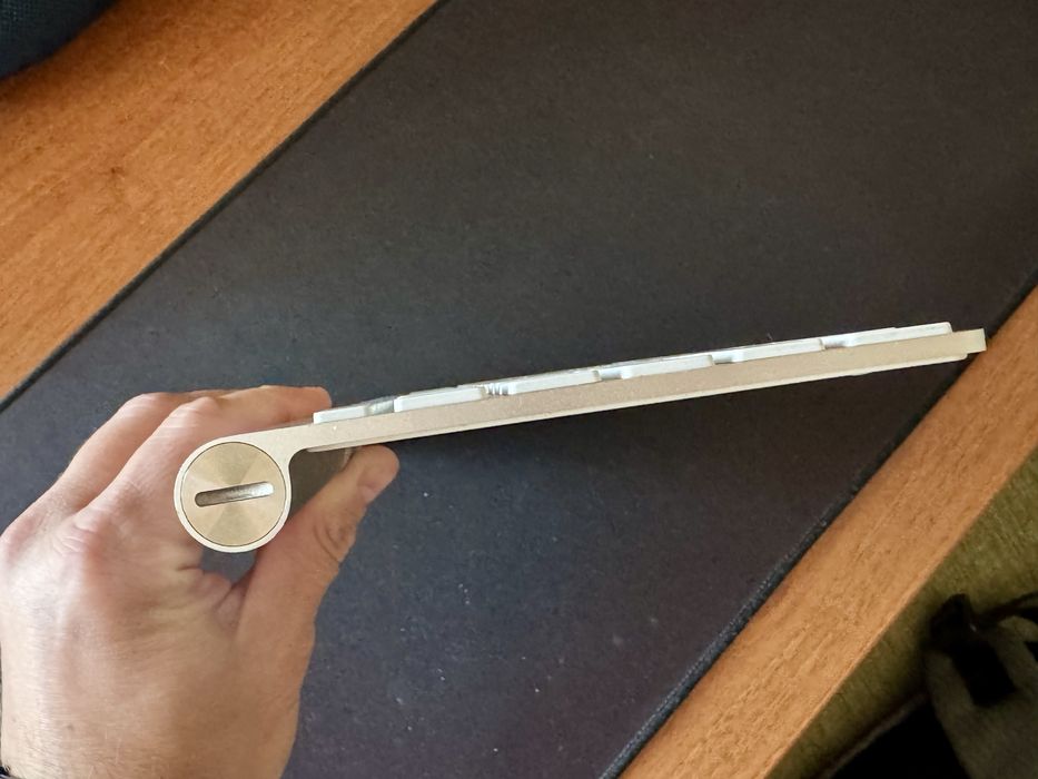 Apple Magic Mouse / Magic Keyboard