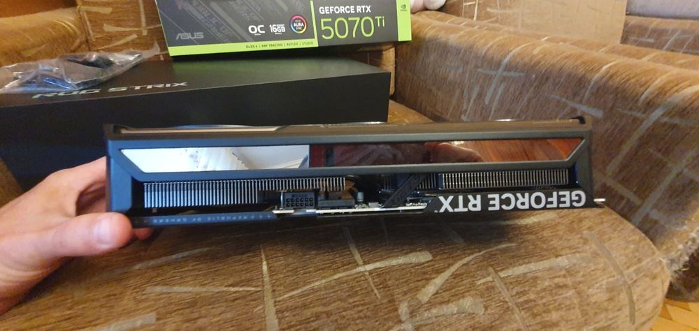 Продам Відеокарту ASUS ROG-STRIX-RTX5070TI-O16G-GAMING