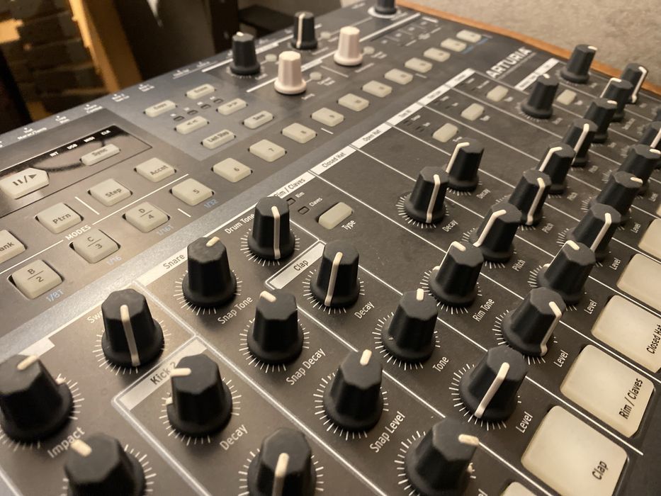 Arturia Drumbrute (Original) - em perfeito estado!