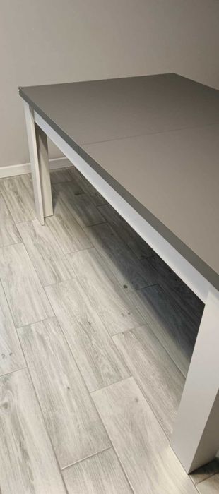 Stół do jadalni, salonu o wymiarach 160x90 , wysokość 77cm