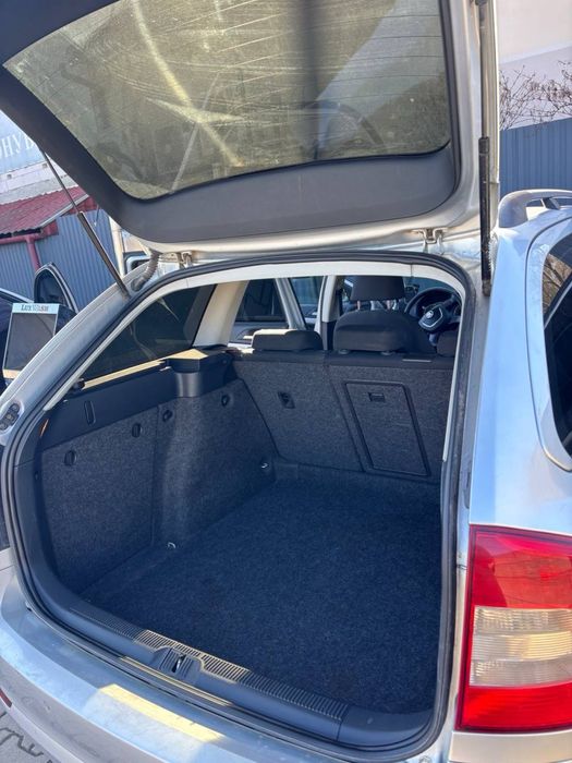 Продам Skoda Octavia  a 5 restail 2012 року в непоганому стані 8/10