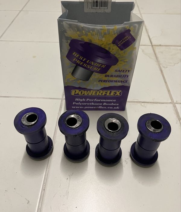 Casquilhos Powerflex BMW E30 c/ Ajuste de Camber e Convergência