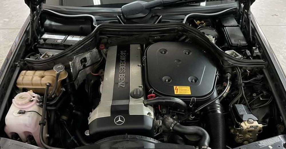 Mercedes-Benz E 300 — fotografia 8