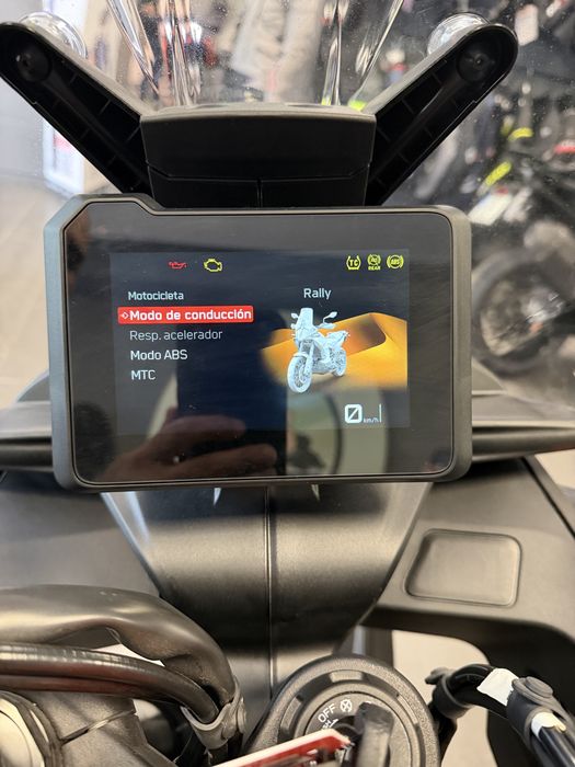 Ktm 890 adventure muitos extras