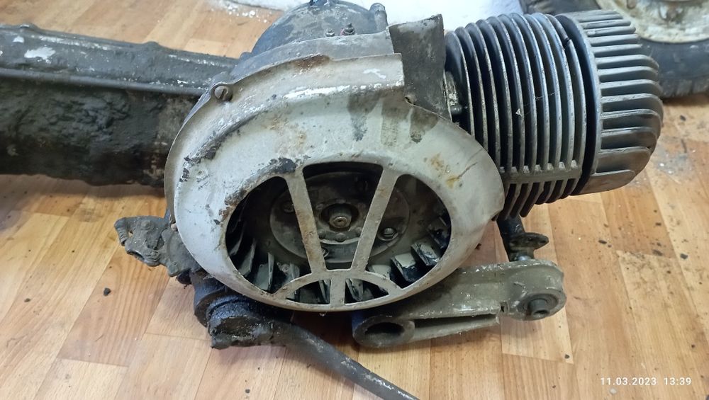 Мотор двигатель мотороллер в сборе Обмен