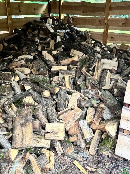 Sprzedam drewno opałowe dąb suchy