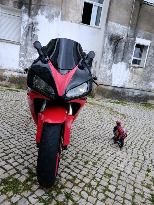 honda  cbr 1000 rr