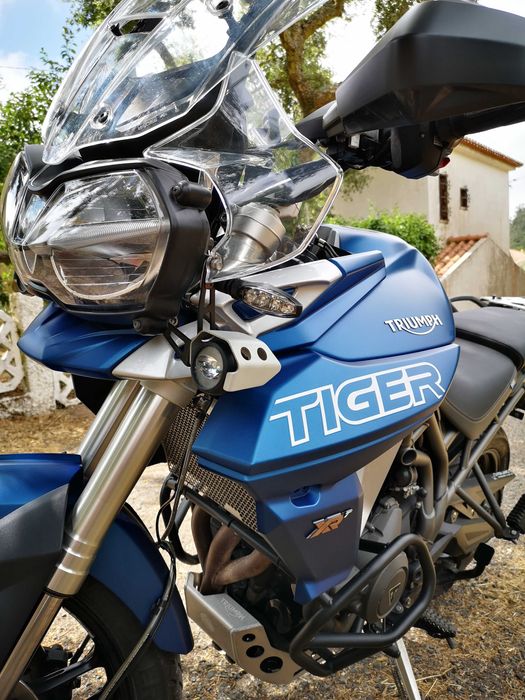 Triumph Tiger 800 XRT FULL EXTRAS