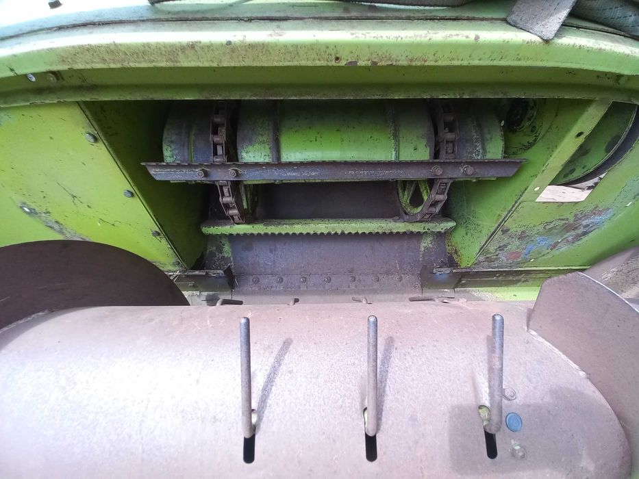 Комбайн Claas Cosmos