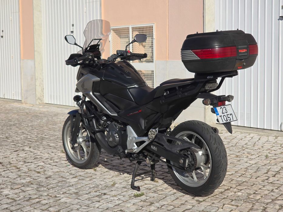 Honda NC750X DCT