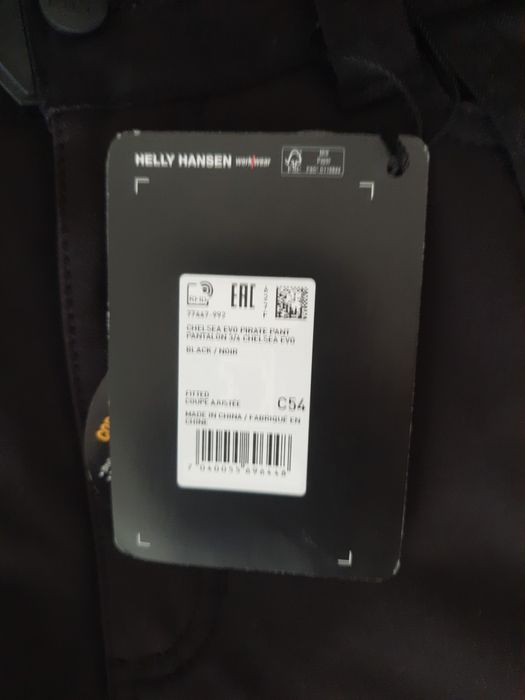Helly hansen spodnie piratki rozC54. /77447-992 Chelsea evolution .