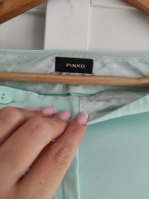 Nowe miętowe eleganckie spodnie Pinko IT 40