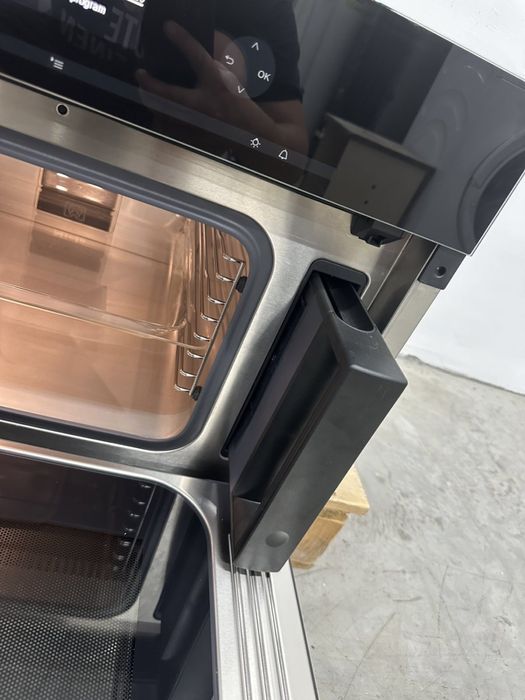 Пароварка з функцією мікрохвильовки СВЧ Miele DGM 6401