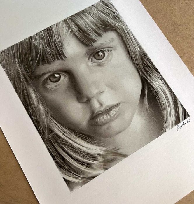 Retrato personalizado a grafite e carvão