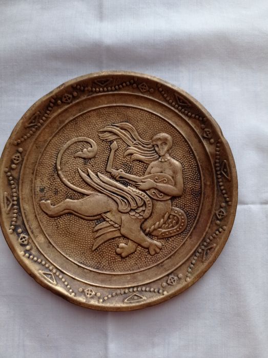 Попільничка декоративна