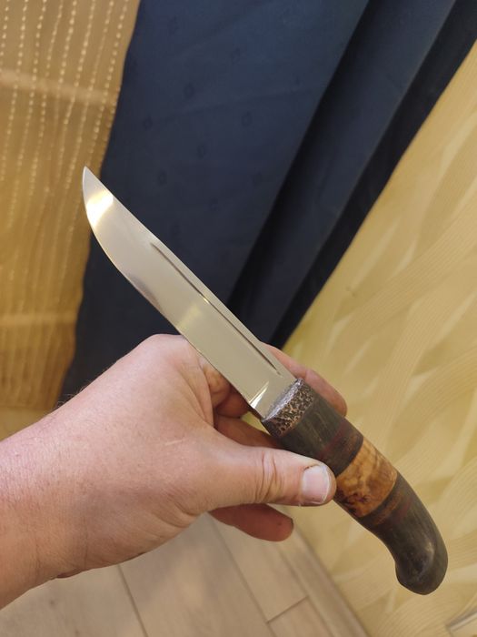 Продам нож финку n690