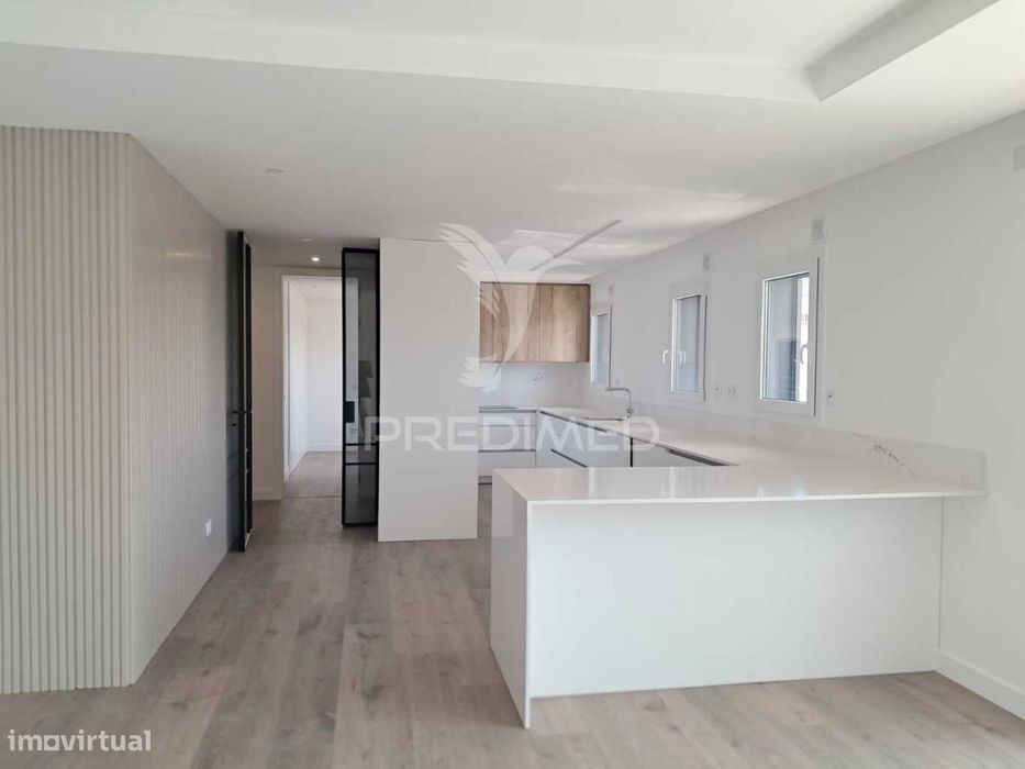 Apartamento T3 + Apartamento T2 Implex nas Varandas do Desembargador.