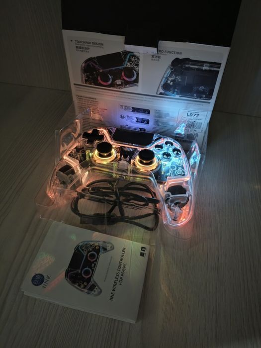 Геймпад IINE Bastet з підсвіткою для PS4/PS5/ПК безпровідний