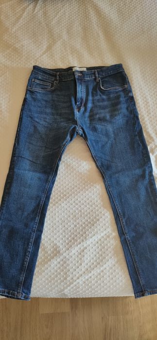 Calças de ganga escura Pull & Bear