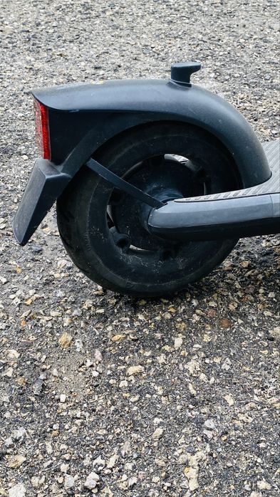Trotinet ninebot