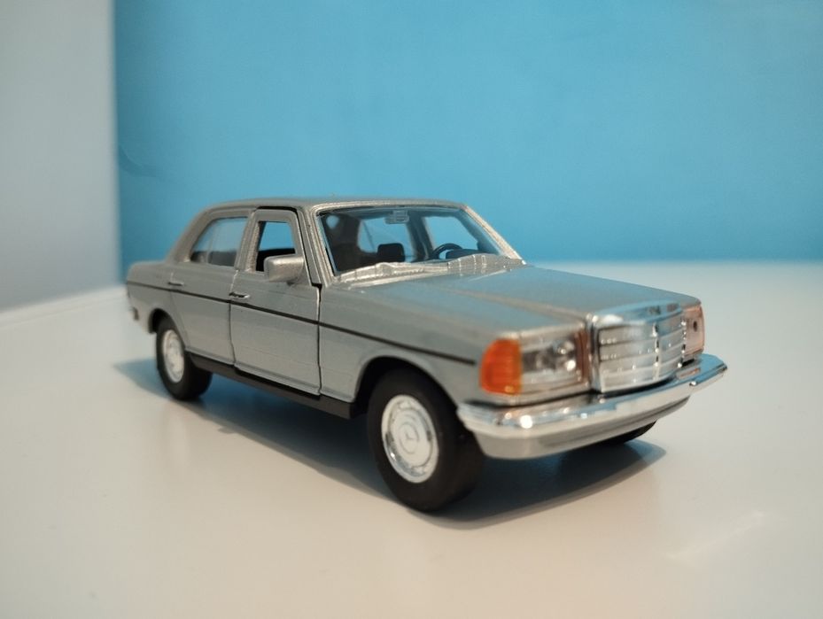 Модель авто Mercedes w123
