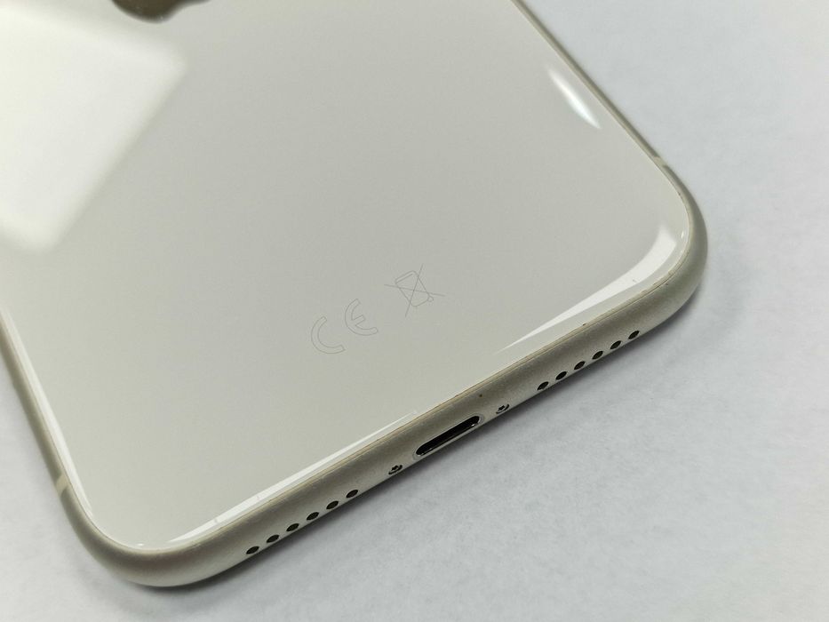 Iphone 11 128GB/ White/ BAT 75%/ Grade A/ Gwarancja + ładowarka