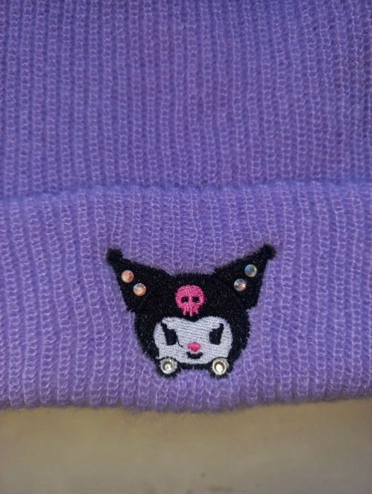 Шапка для дівчинки на 8-10 років з Kuromi.