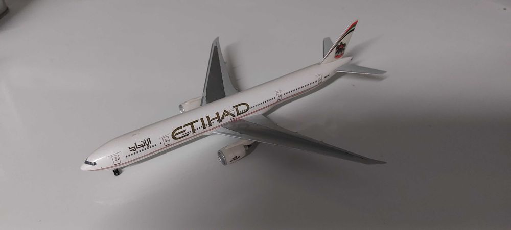 Avião Boeing Aviões Airbus escala 1/400 em Metal Varios Ver Fotos 36