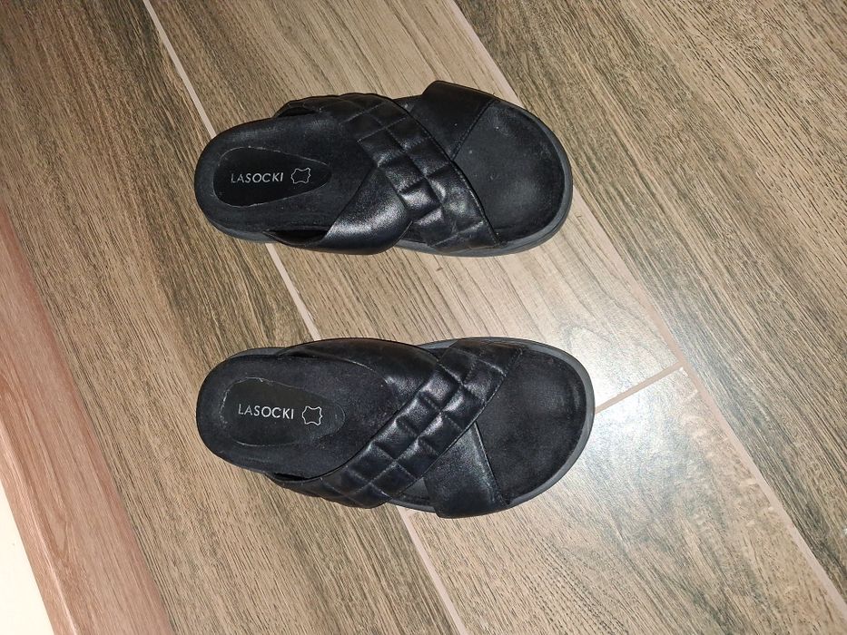 Klapki Lasocki rozmiar 38