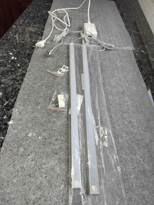 LED Gutters with Brightness Adjustment429129427112448002