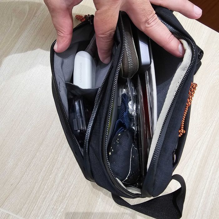 Bellroy Venture Ready Sling 2.5L Custom Modded